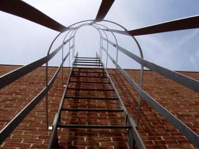roof ladder galvanized cage heat bent