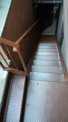 interior-metal-staircase